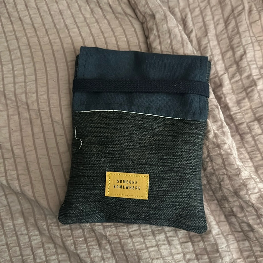 Delta // traveling bundle